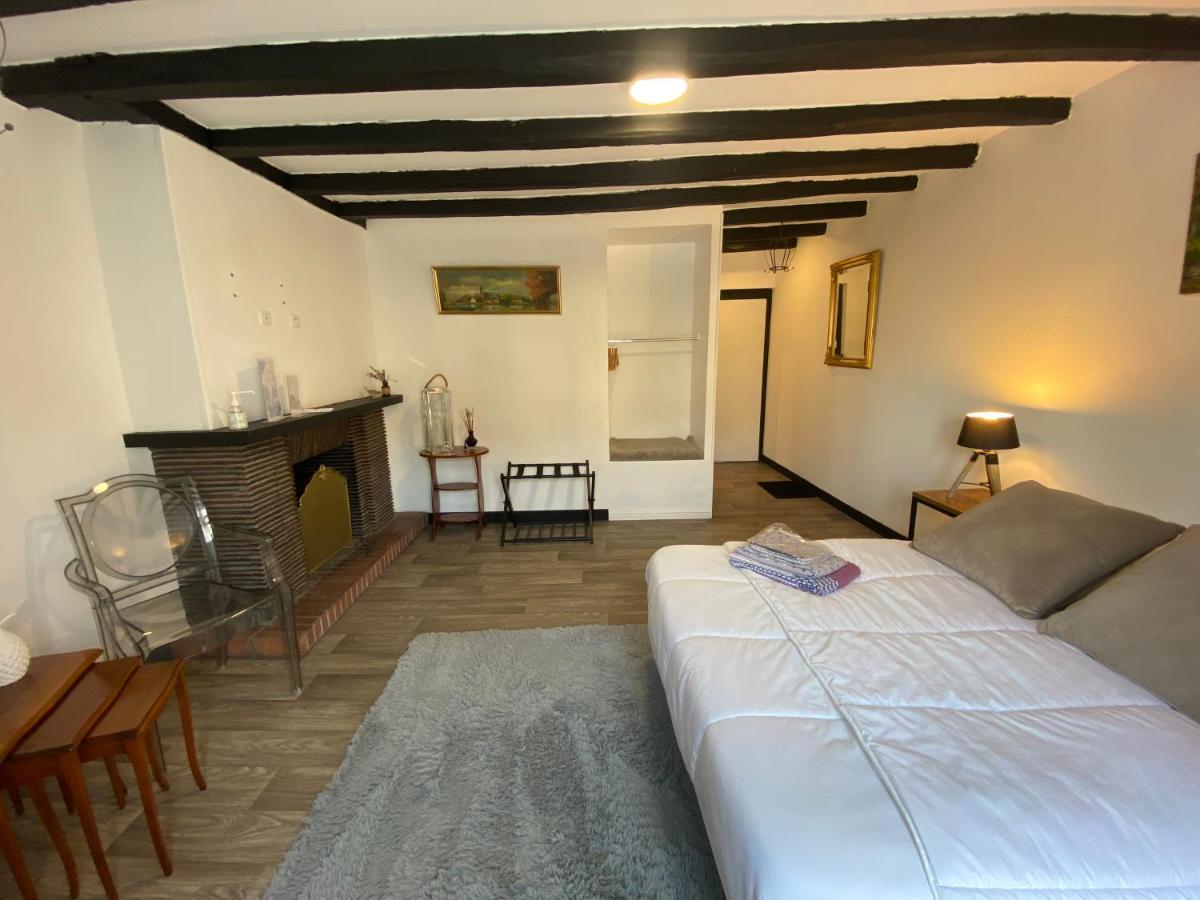 Chambre & Salle De Bain Privee - Lv 33 Argenton Sur Creuse Kültér fotó